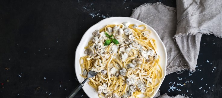 Spaghettis champignons et poulet à la crème parfumés au citron au cookeo