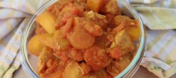 Poulet carottes et pommes de terre sauce curry coco au cookeo