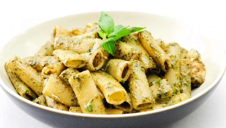 Rigatoni au pesto, poulet et parmesan au Cookeo