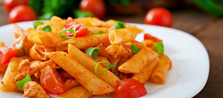 Poulet Penne en Sauce Épicée au cookeo