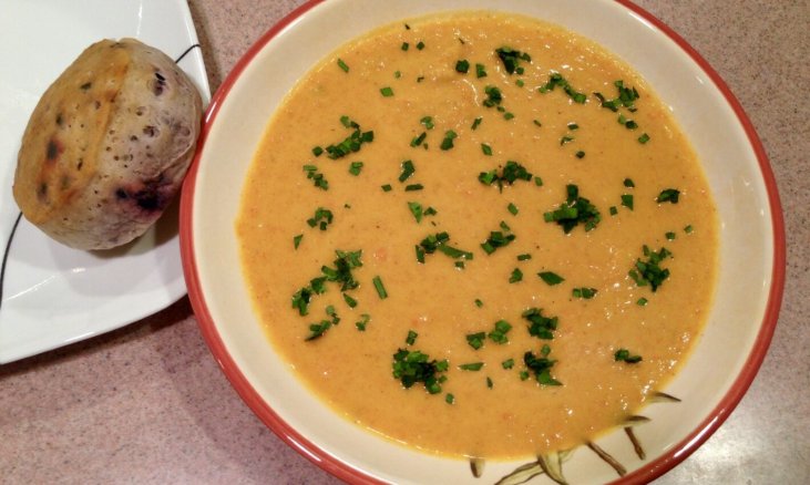 Soupe de Butternut, carotte et curry – Prête en un rien de temps